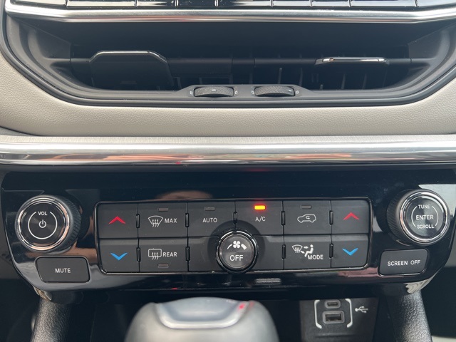 2024 Jeep Compass Limited photo 19