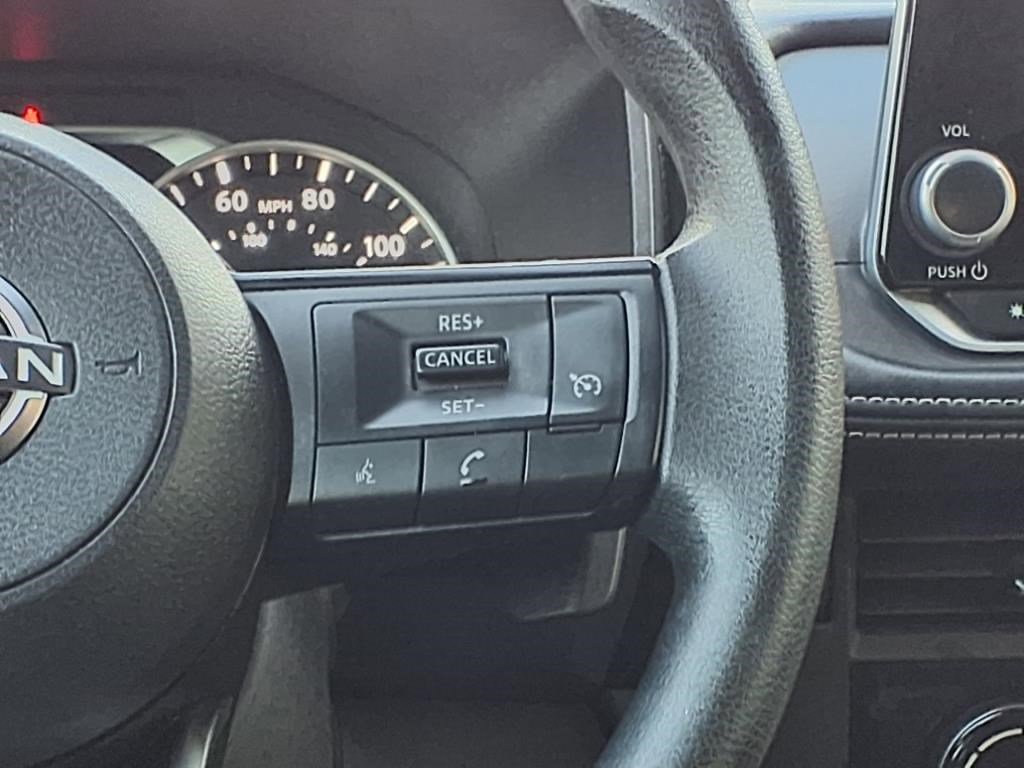 2022 Nissan Rogue S photo 15