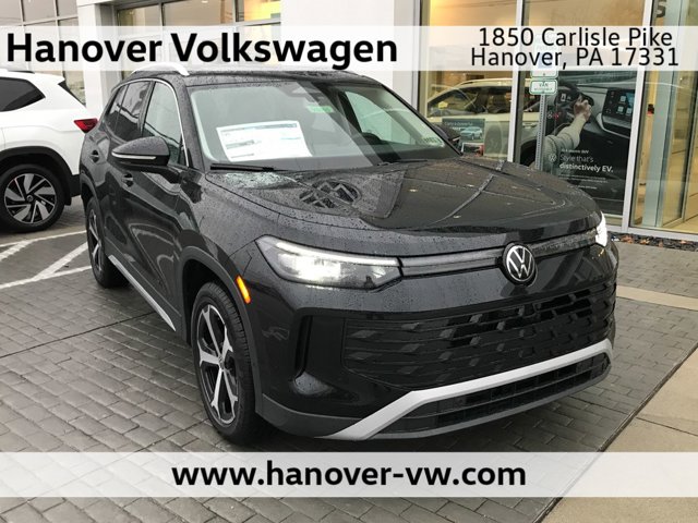 2026 Volkswagen Tiguan SE's photo