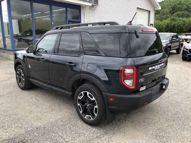 2023 Ford Bronco Sport Outer Banks photo 5