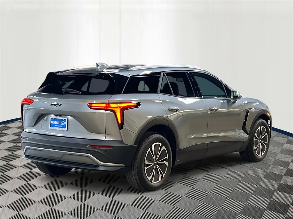 2026 Chevrolet Blazer EV photo 5