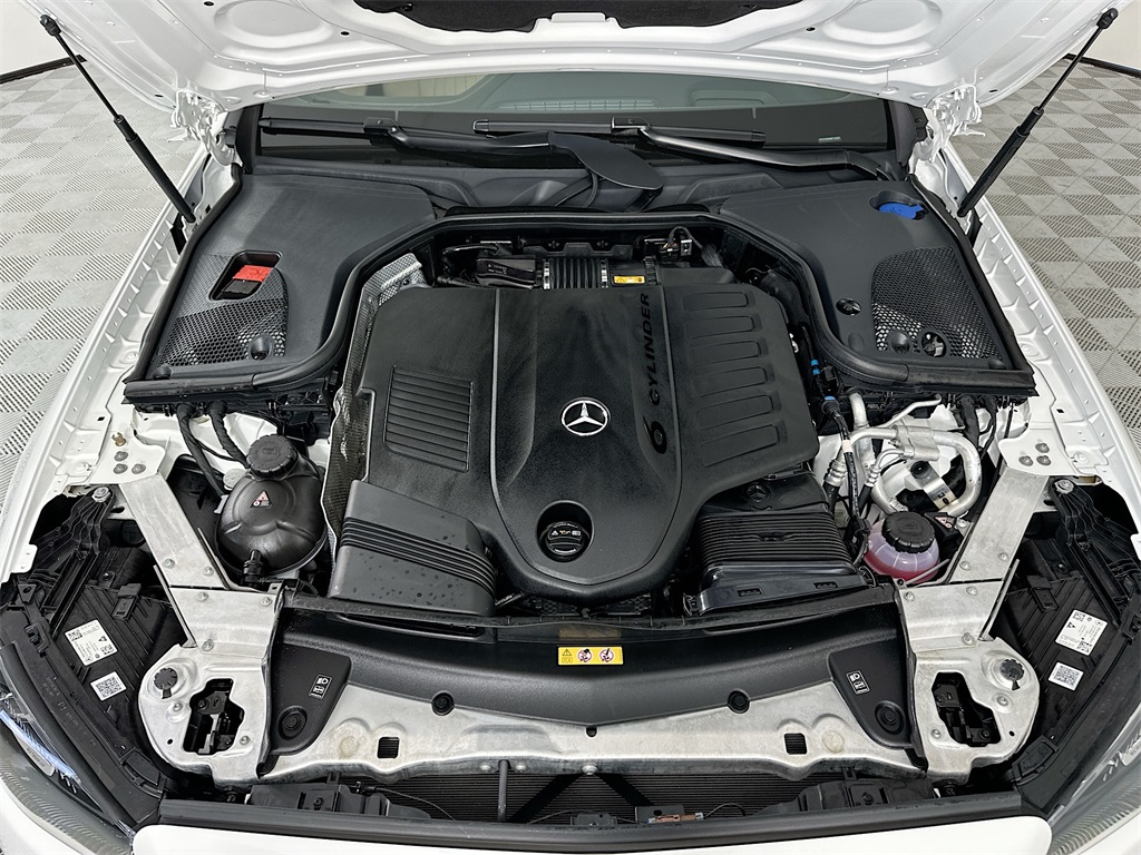 2021 Mercedes Benz E 450 photo 26