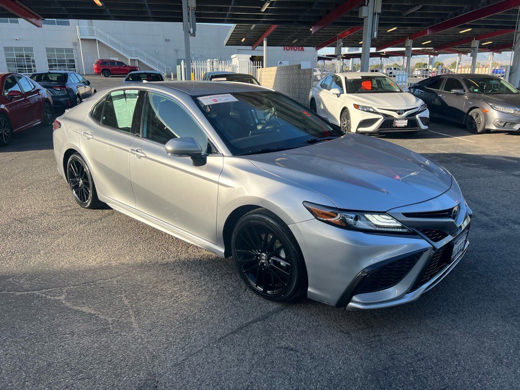 2023 Toyota Camry XSE photo 2