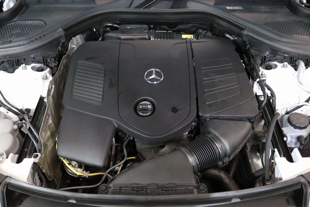 2025 Mercedes Benz GLC 300 4MATIC photo 28