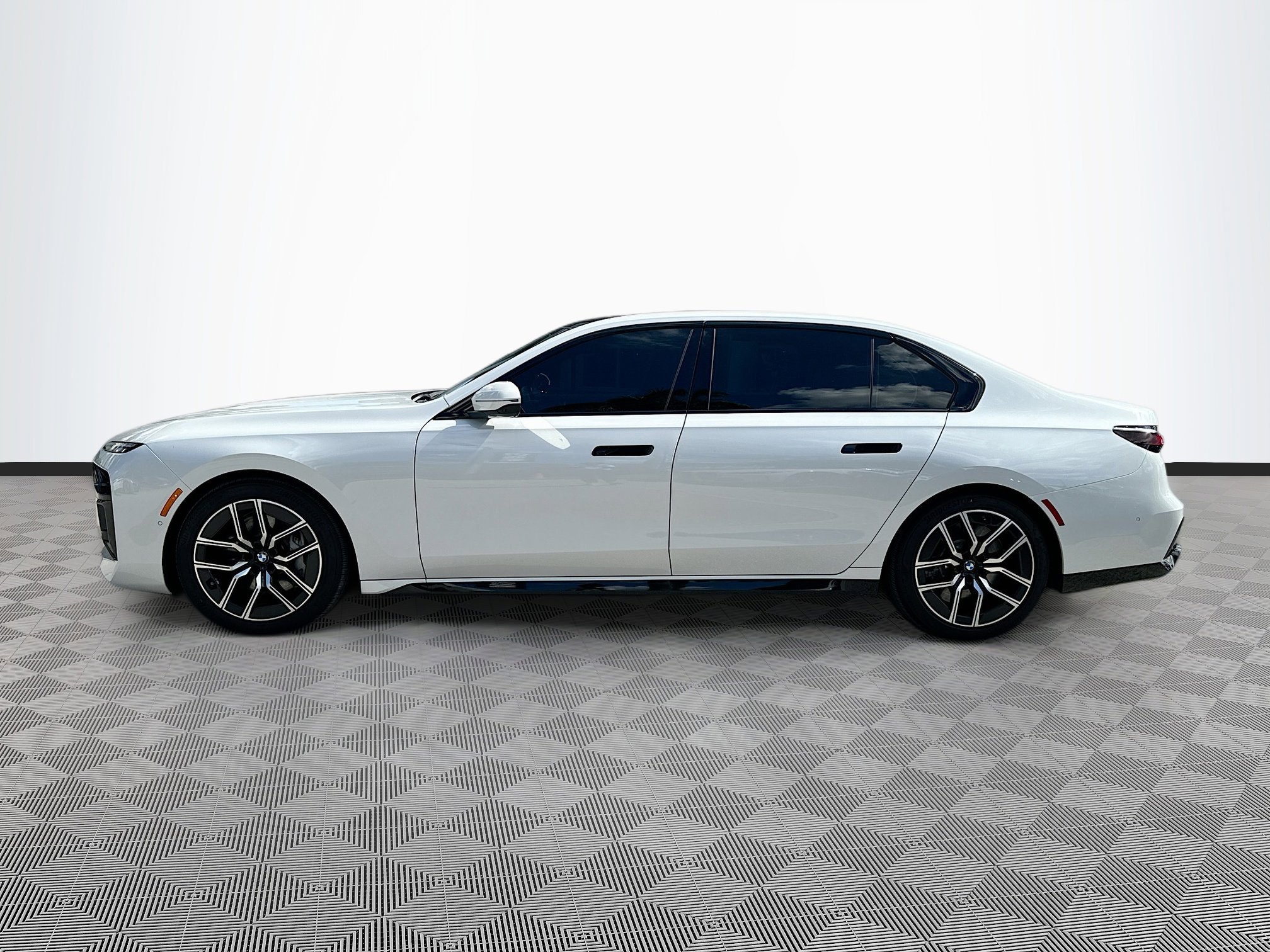2024 Bmw 760i xDrive photo 4