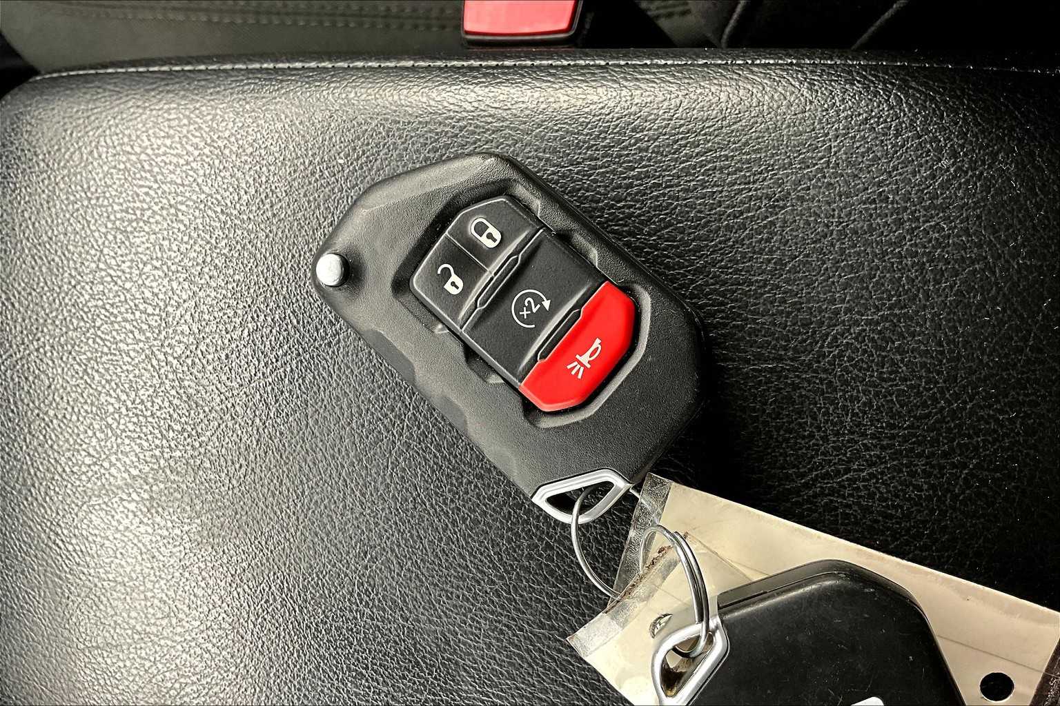 2021 Jeep Gladiator Willys photo 14