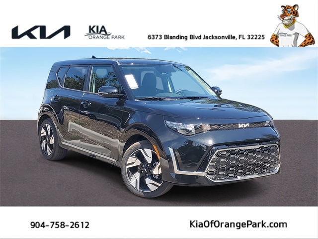 2025 Kia Soul GT-Line photo 2