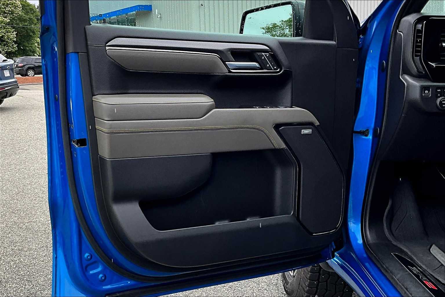 2022 Chevrolet Silverado 1500 ZR2 photo 9