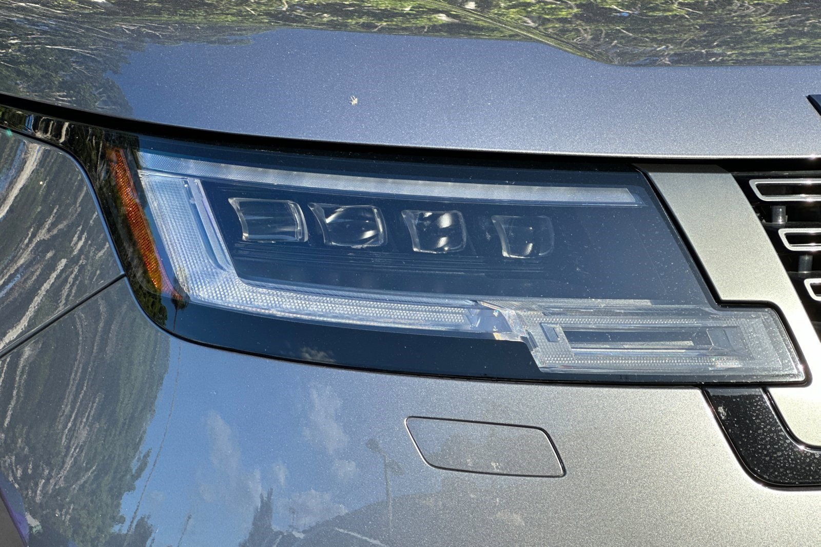 2023 Land Rover Range Rover Autobiography photo 11