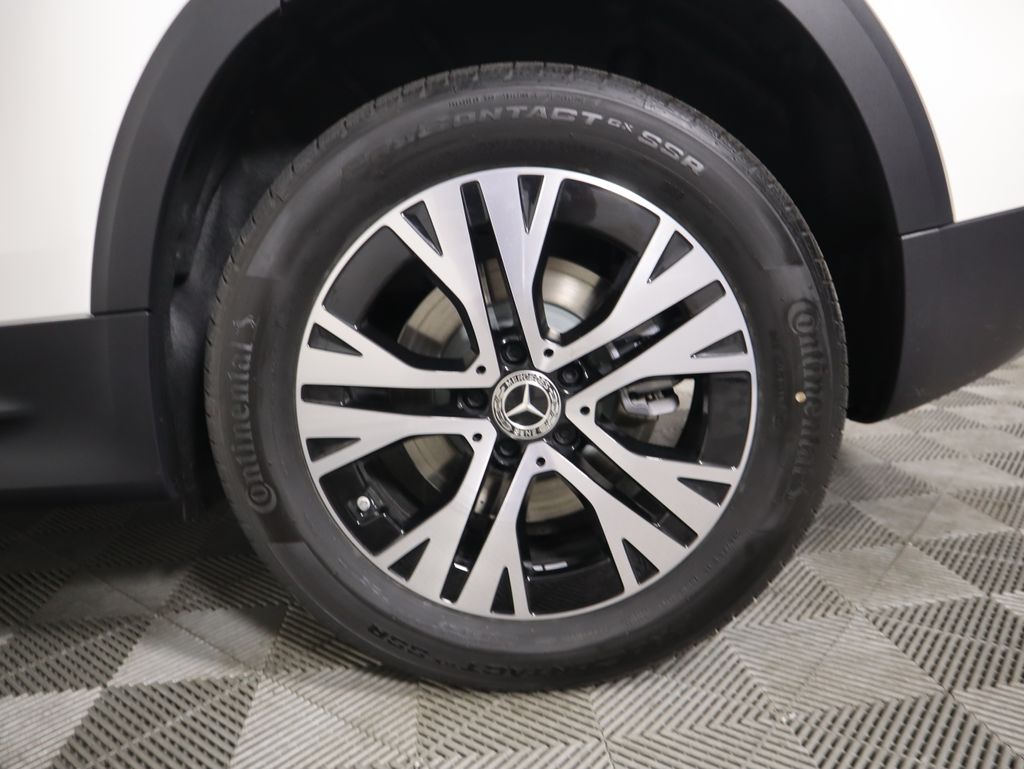 2026 Mercedes Benz GLB 250 photo 29