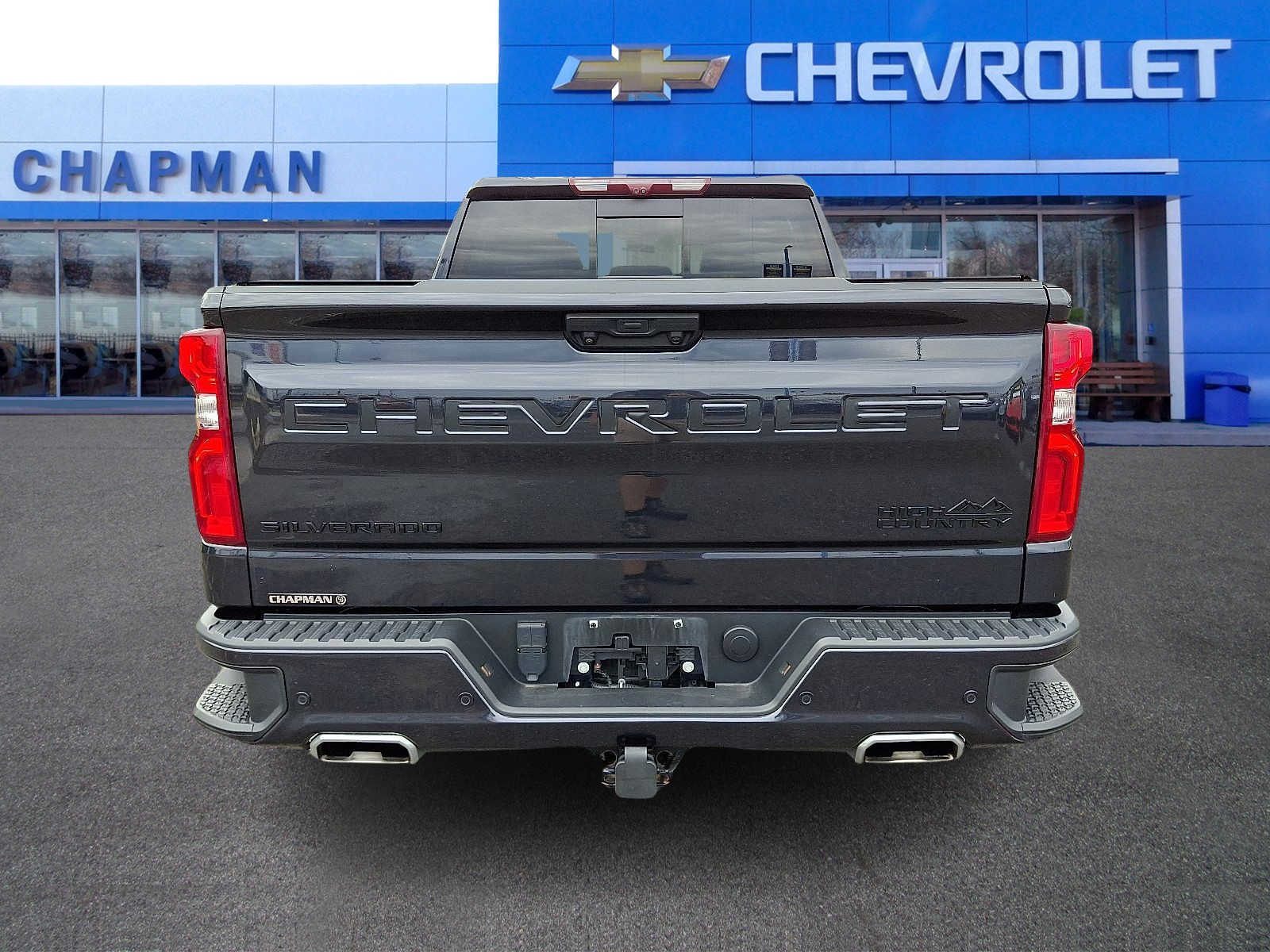 2023 Chevrolet Silverado 1500 High Country photo 4