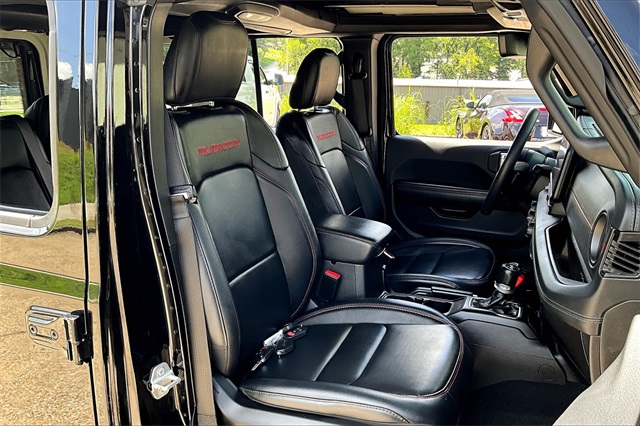 2024 Jeep Wrangler Rubicon X photo 26