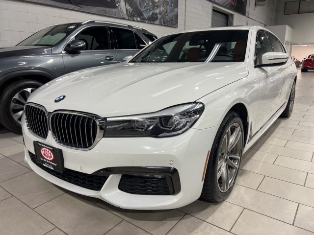 2019 BMW 7 Series 740i xDrive