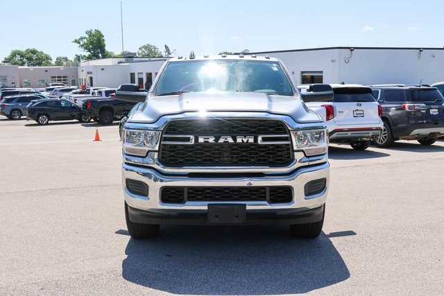 Used 2022 Silver Ram Tradesman image 2