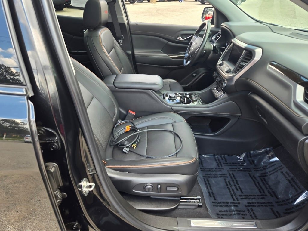 2021 Gmc Acadia AT4 photo 3