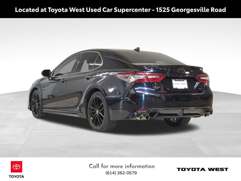 2022 Toyota Camry XSE photo 7