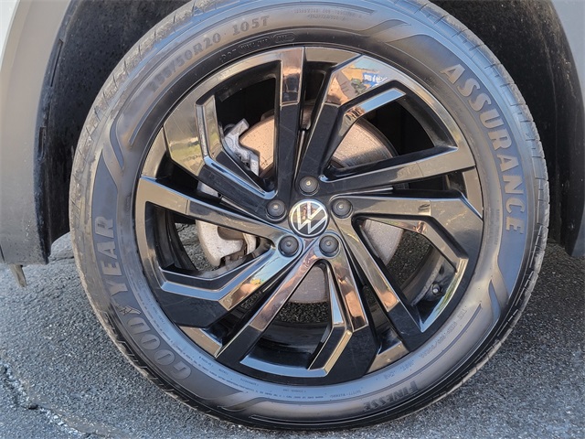 2022 Volkswagen Atlas SE Technology photo 10
