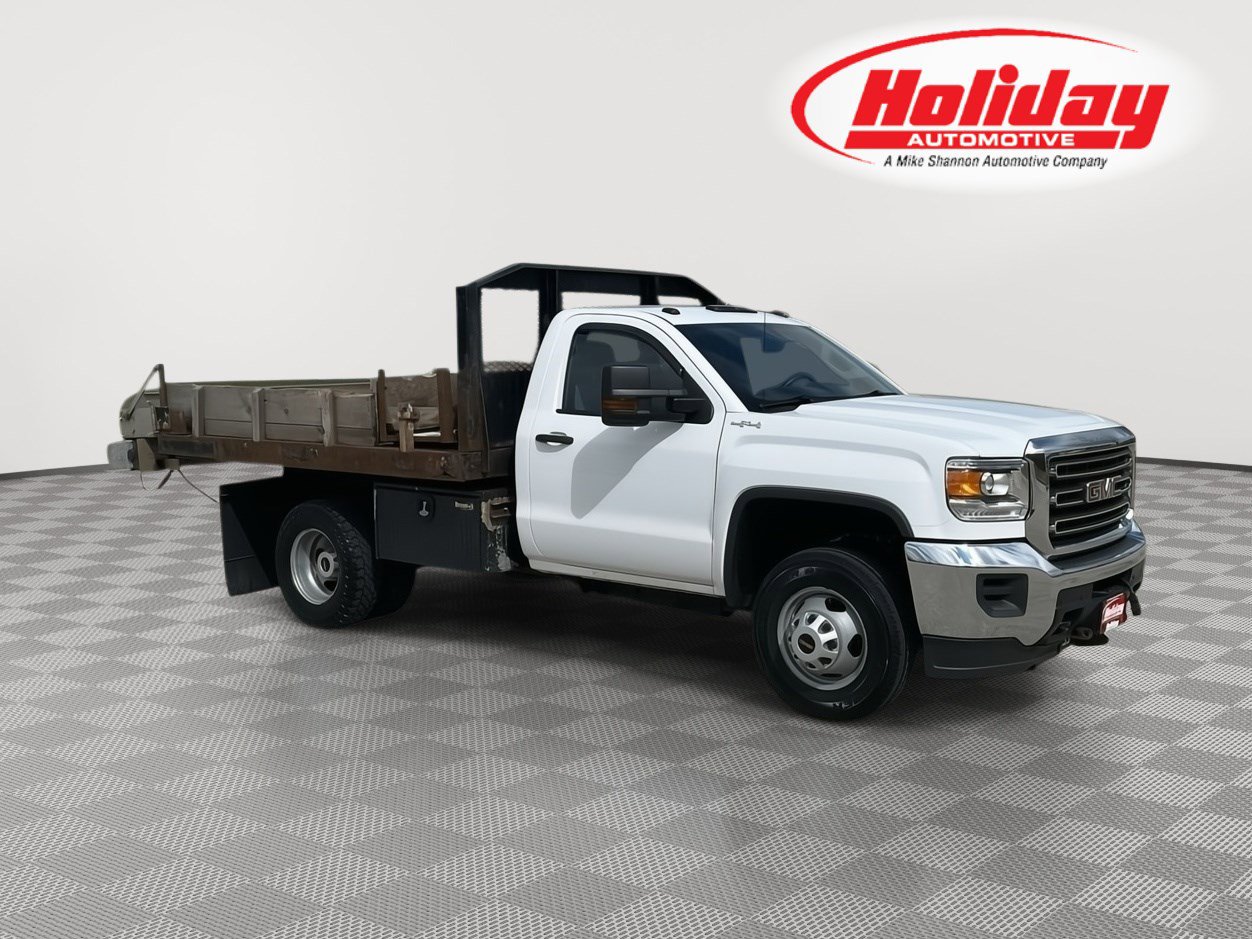 2017 GMC Sierra 3500 Chassis Cab Base's photo