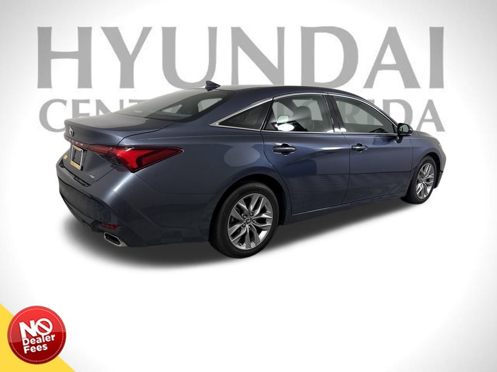 2019 Toyota Avalon XLE photo 5