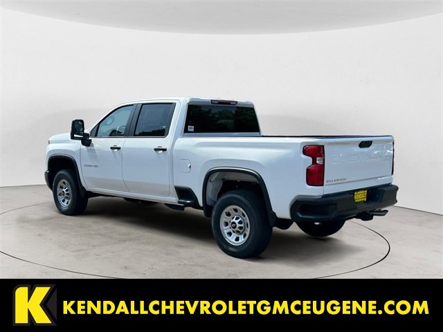 2025 Chevrolet Silverado 3500HD photo 3