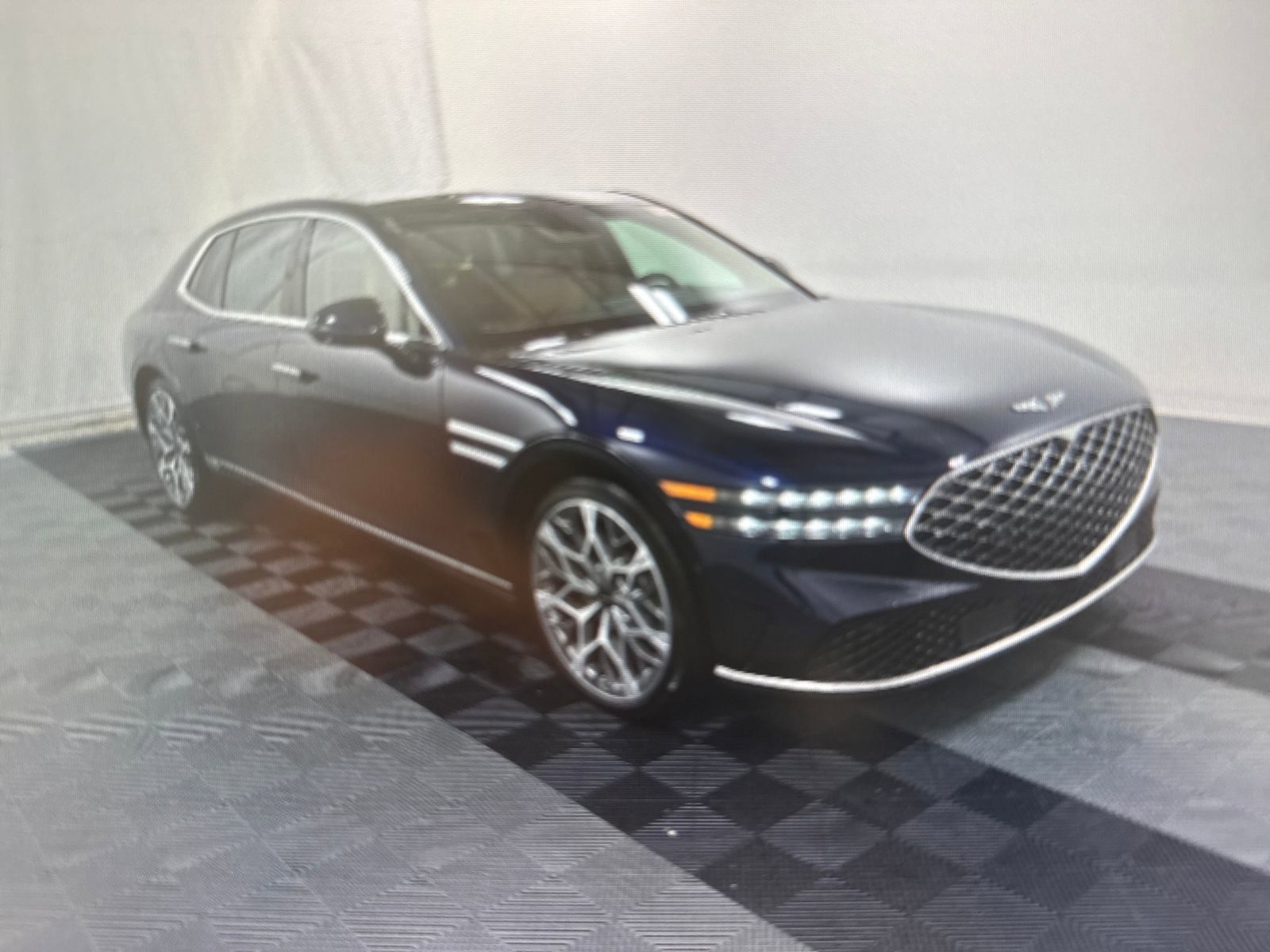 2025 Genesis G90 3.5T E-Supercharger photo 4