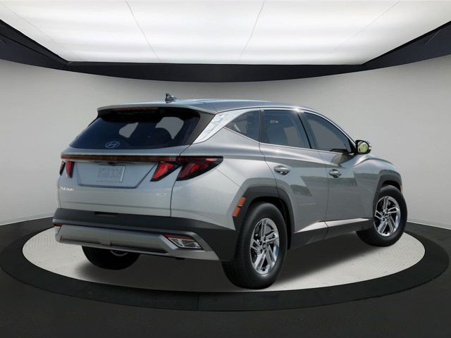 2026 Hyundai Tucson SE photo 4