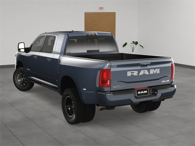2025 Ram 3500 Laramie photo 4