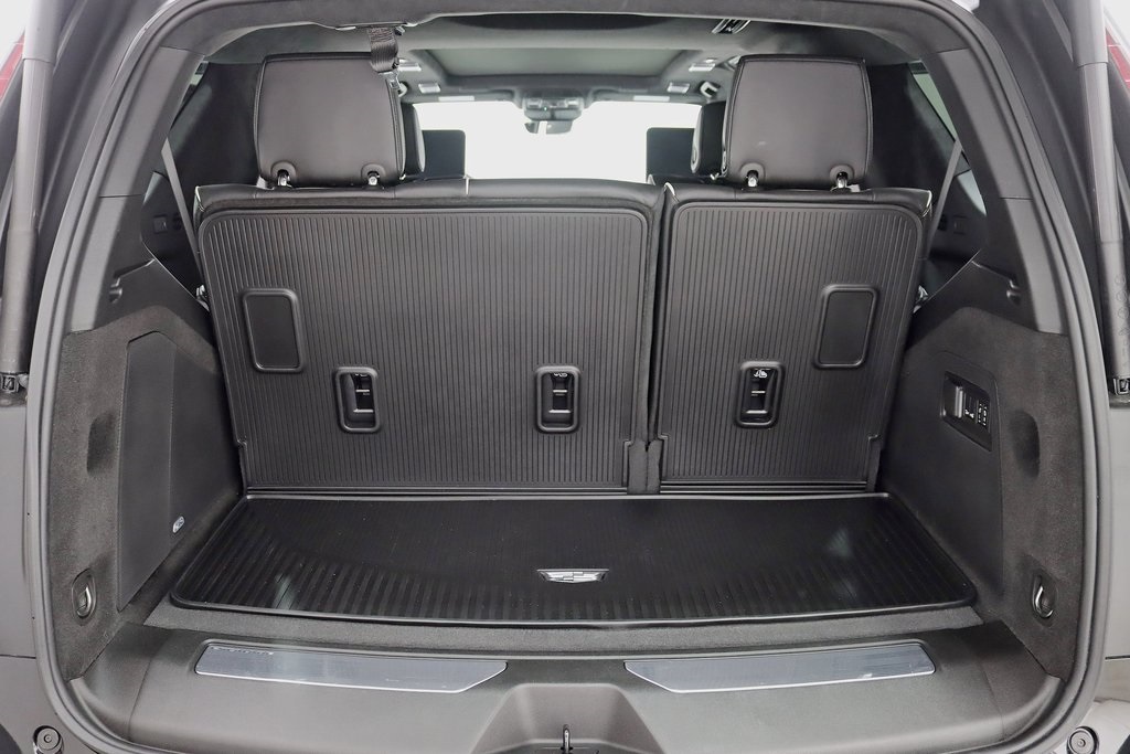 2024 Cadillac Escalade V-Series photo 40