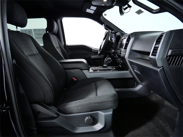 2020 Ford F-150 XLT photo 11