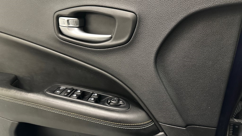 2021 Jeep Compass Latitude photo 18