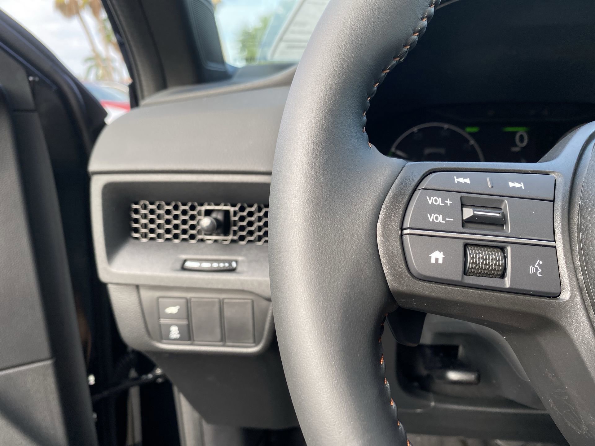 2025 Honda CR-V Sport-L photo 30