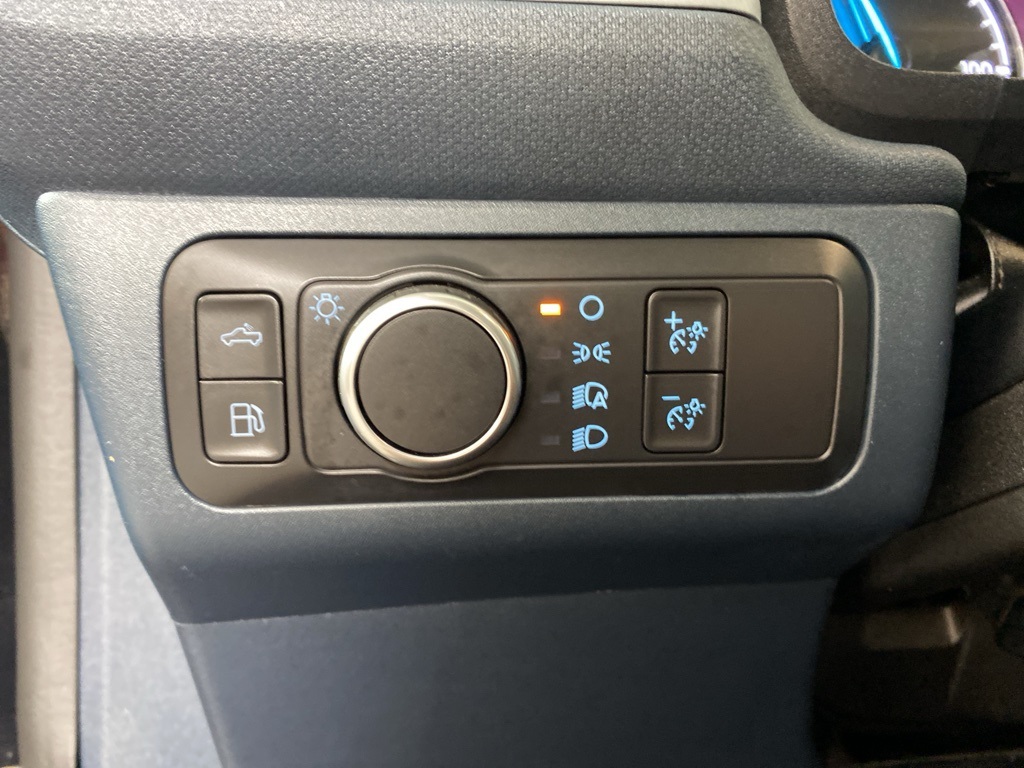 2022 Ford Maverick Lariat photo 22