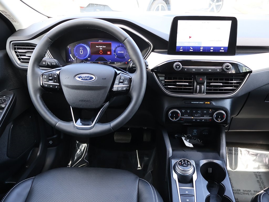 2022 Ford Escape SEL photo 40