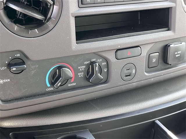 2026 Ford E-350 Base photo 16