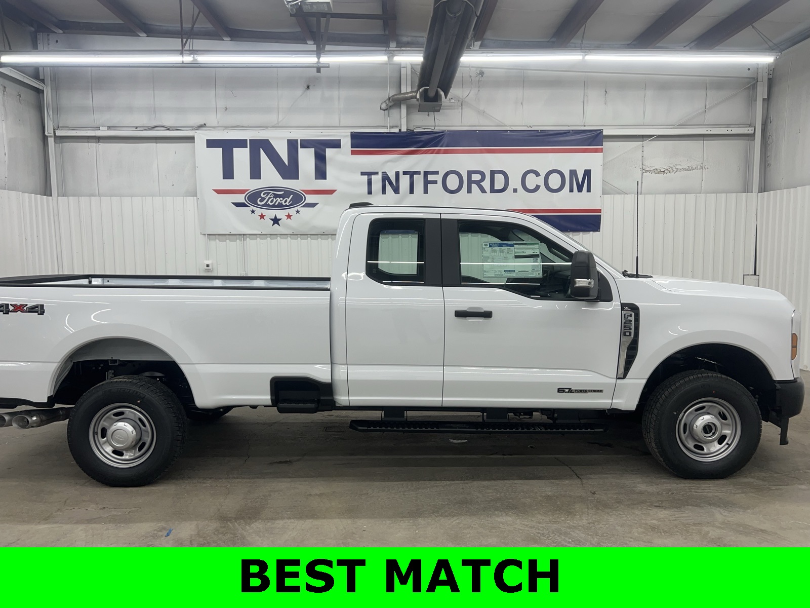 2025 Ford F-250 Super Duty XL's photo