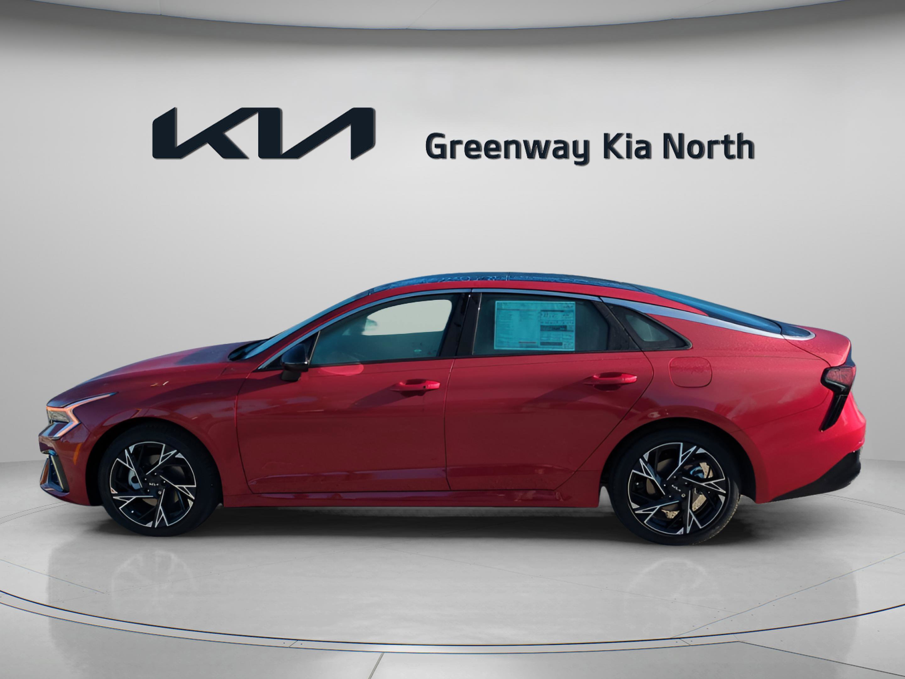 2025 Kia K5 GT-Line photo 4