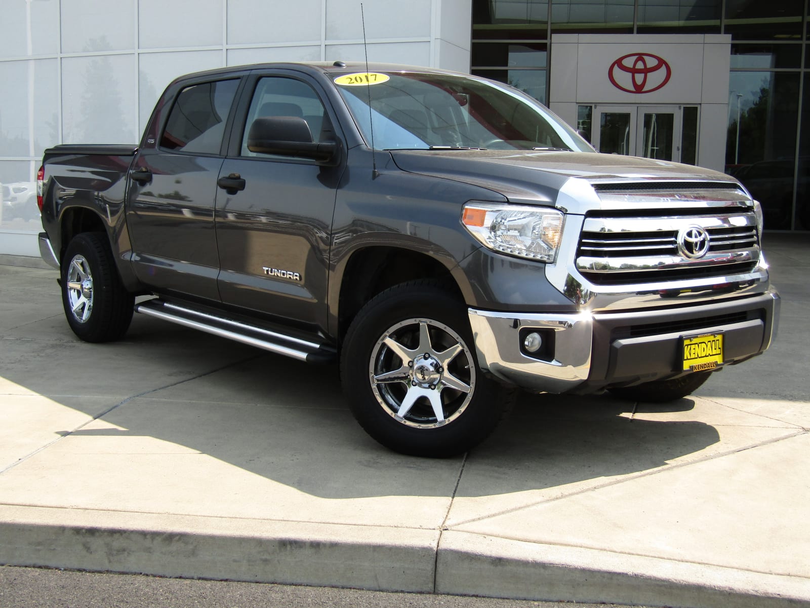 PreOwned 2017 Toyota Tundra Crew Cab Pickup in Bend X43904A Kendall