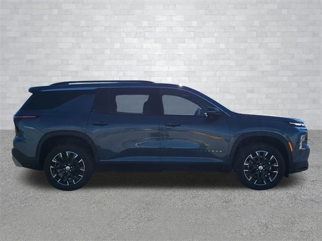 2026 Chevrolet Traverse photo 3