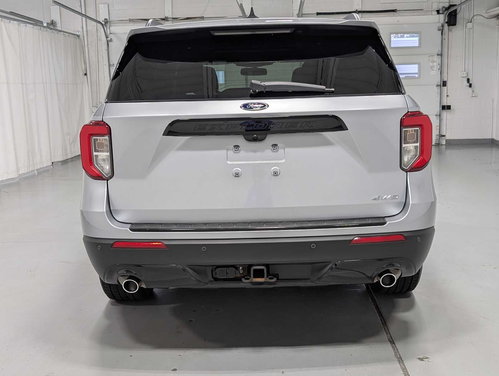 2022 Ford Explorer ST-Line photo 8