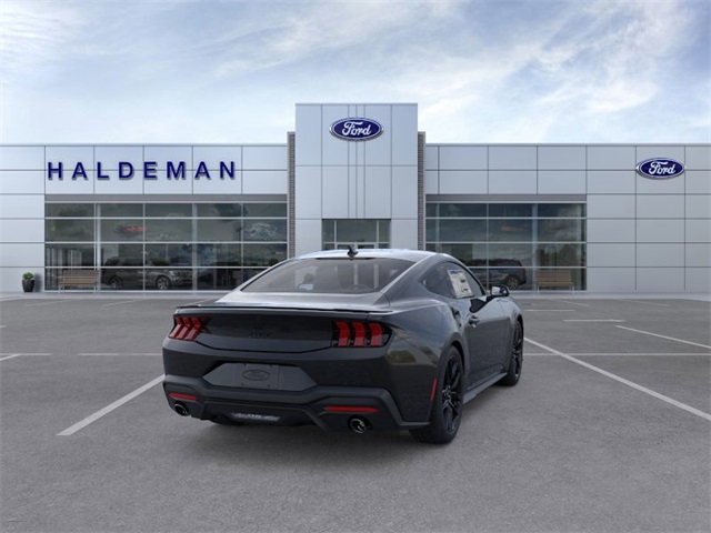2025 Ford Mustang GT photo 7
