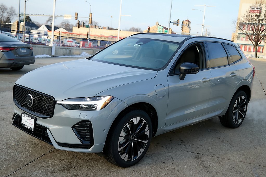 2026 VOLVO XC60 - Image 5