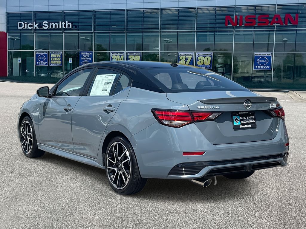 2025 Nissan Sentra SR photo 4