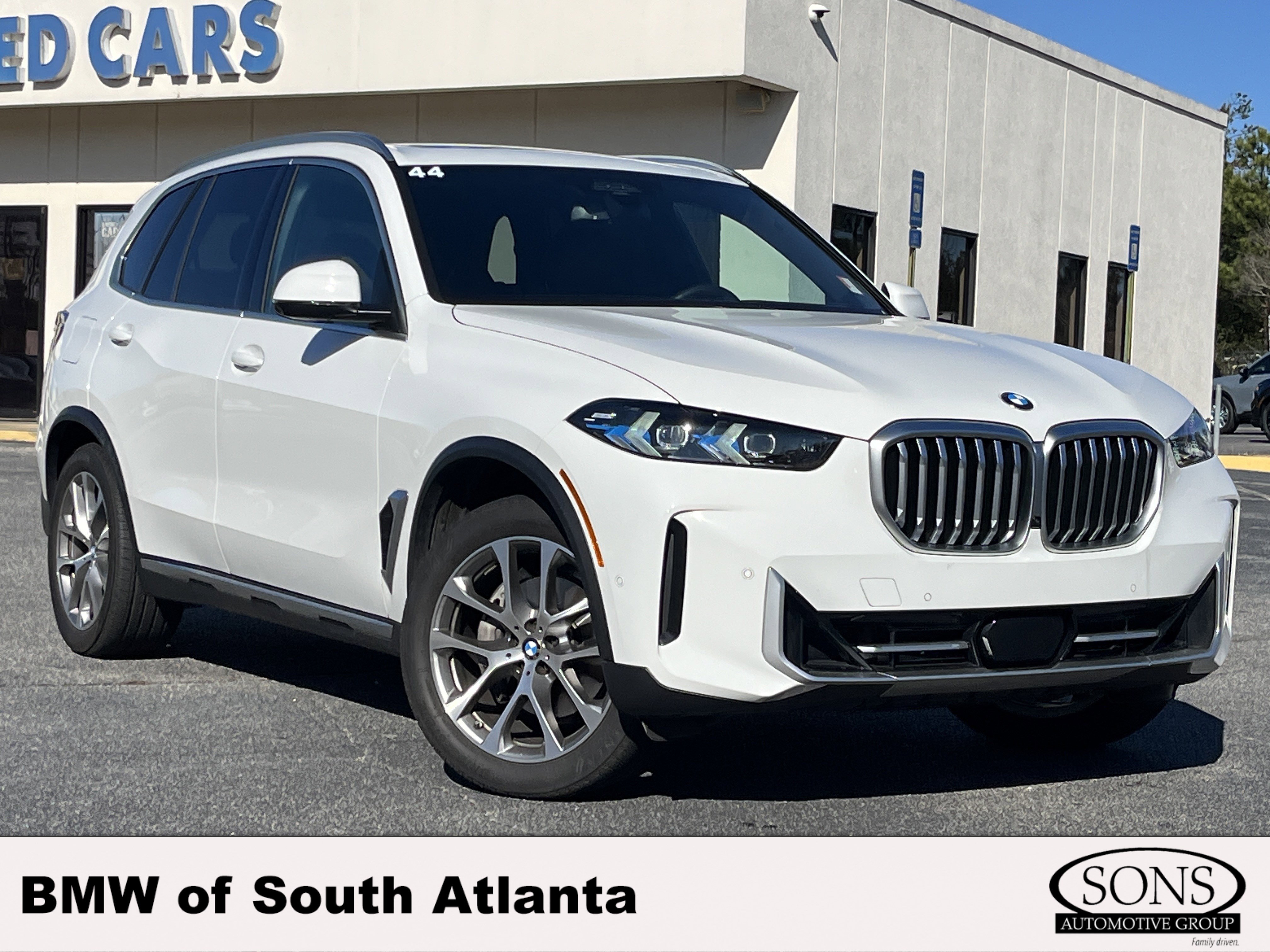 2025 BMW X5 40i's photo