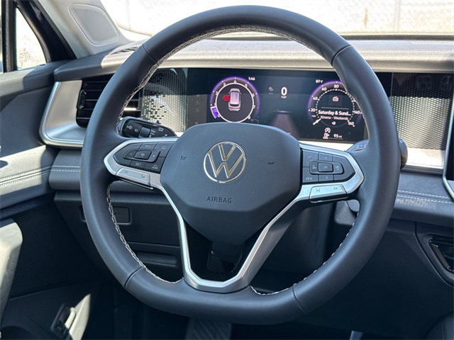 2025 Volkswagen Tiguan SE photo 23