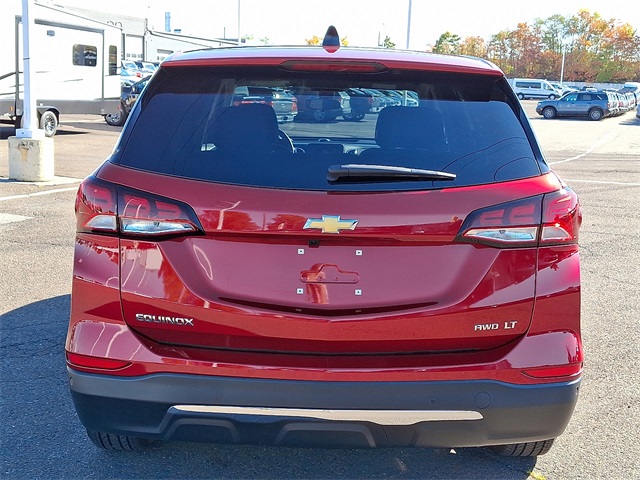 2023 Chevrolet Equinox LT photo 4