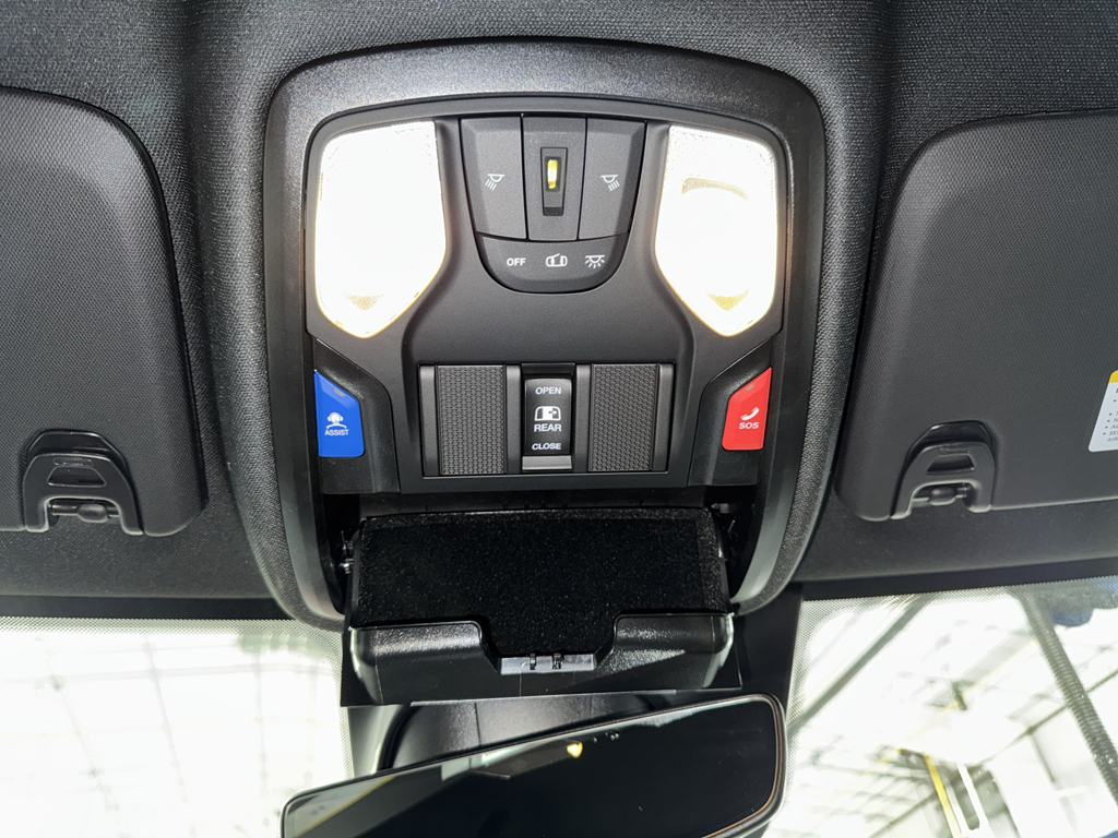2025 Ram 2500 Tradesman photo 36