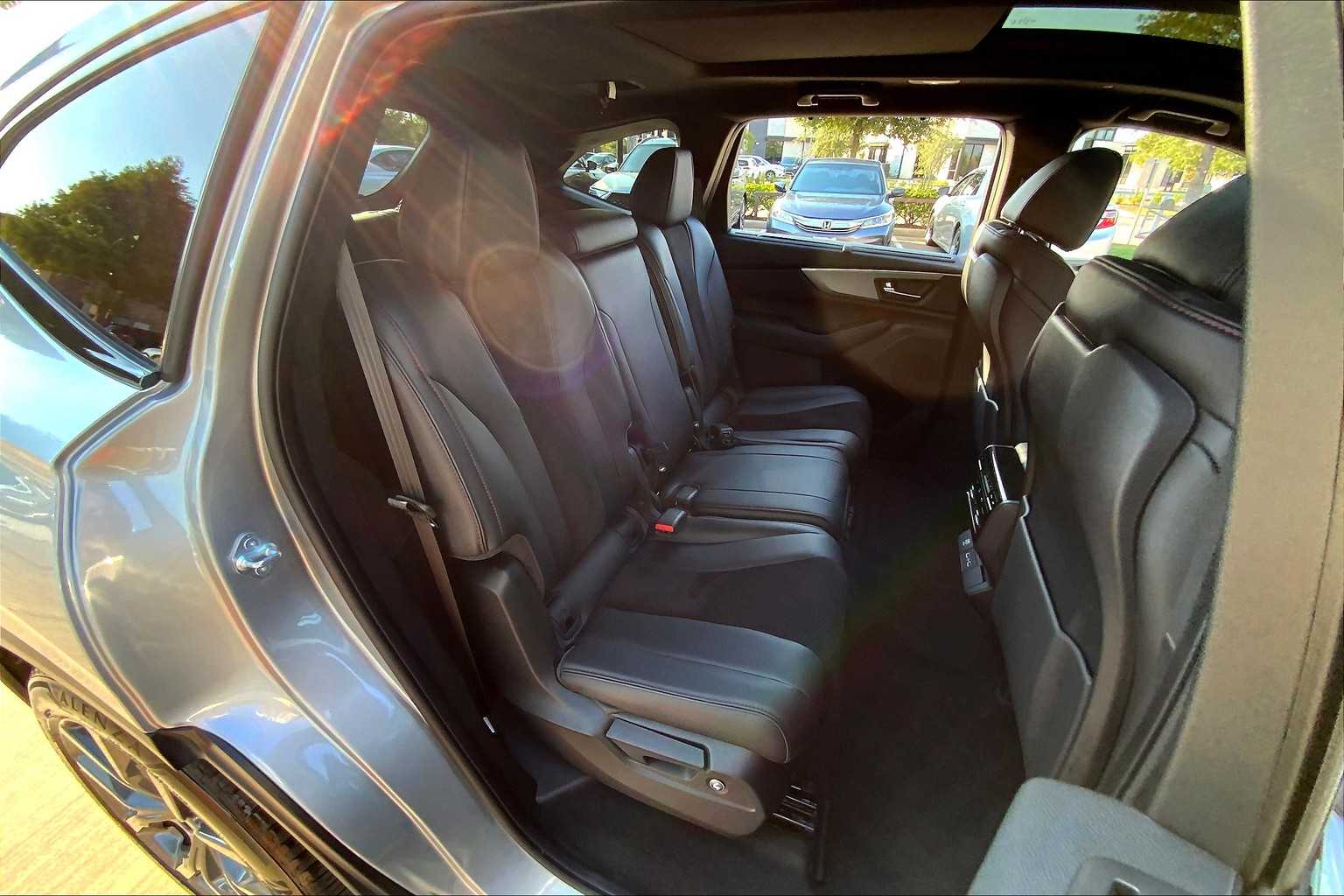 2023 Acura MDX SH-AWD A-Spec photo 19