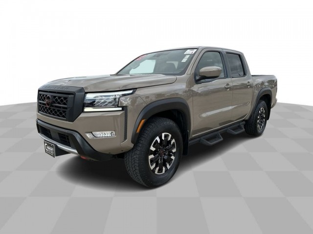 2022 Nissan Frontier Crew Cab PRO-4X 4x4