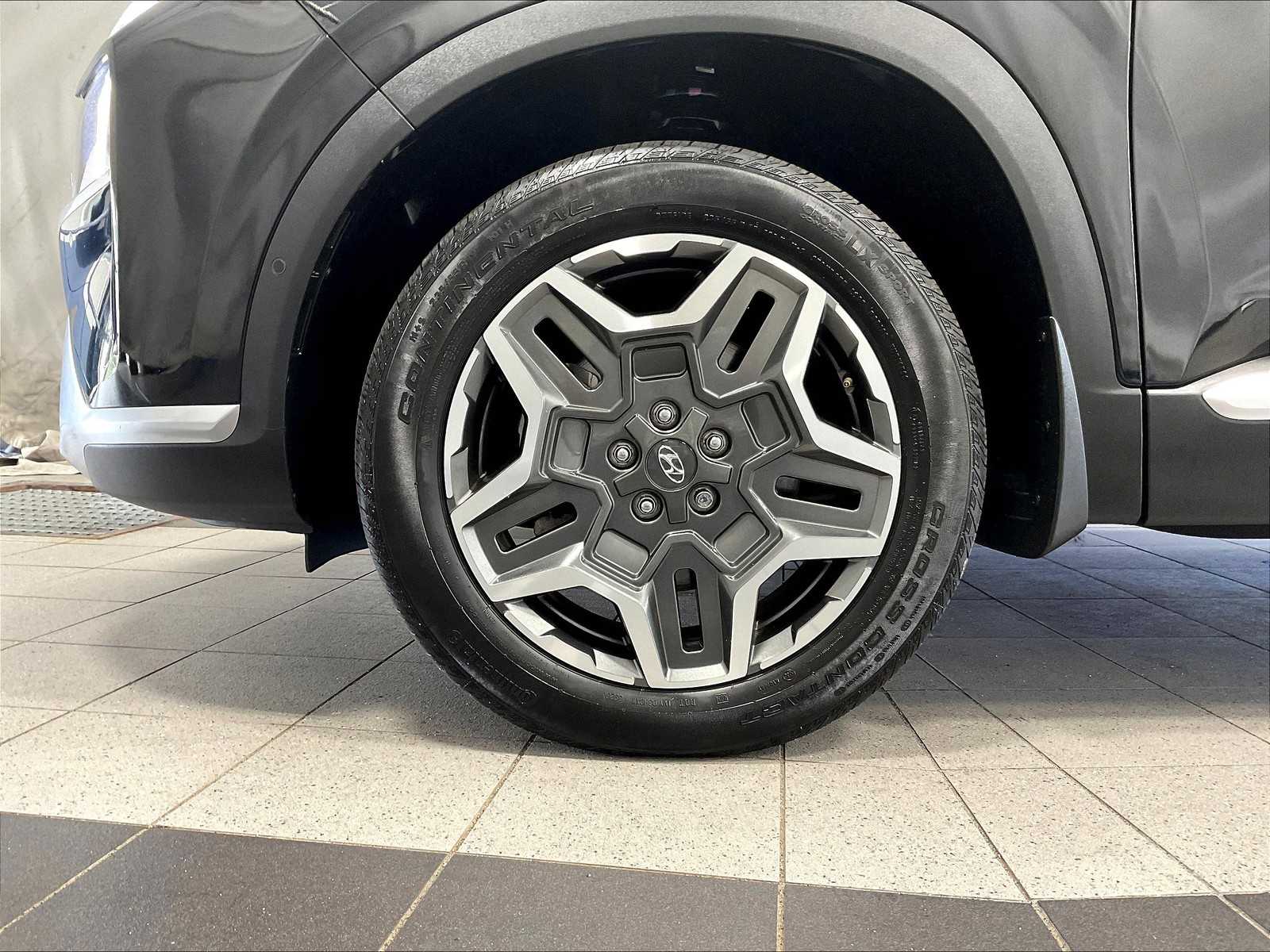 2023 Hyundai Santa Fe Limited photo 7
