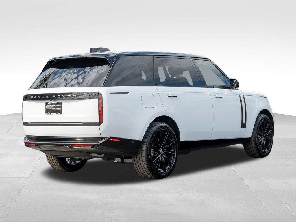 2025 Land Rover Range Rover SE photo 4